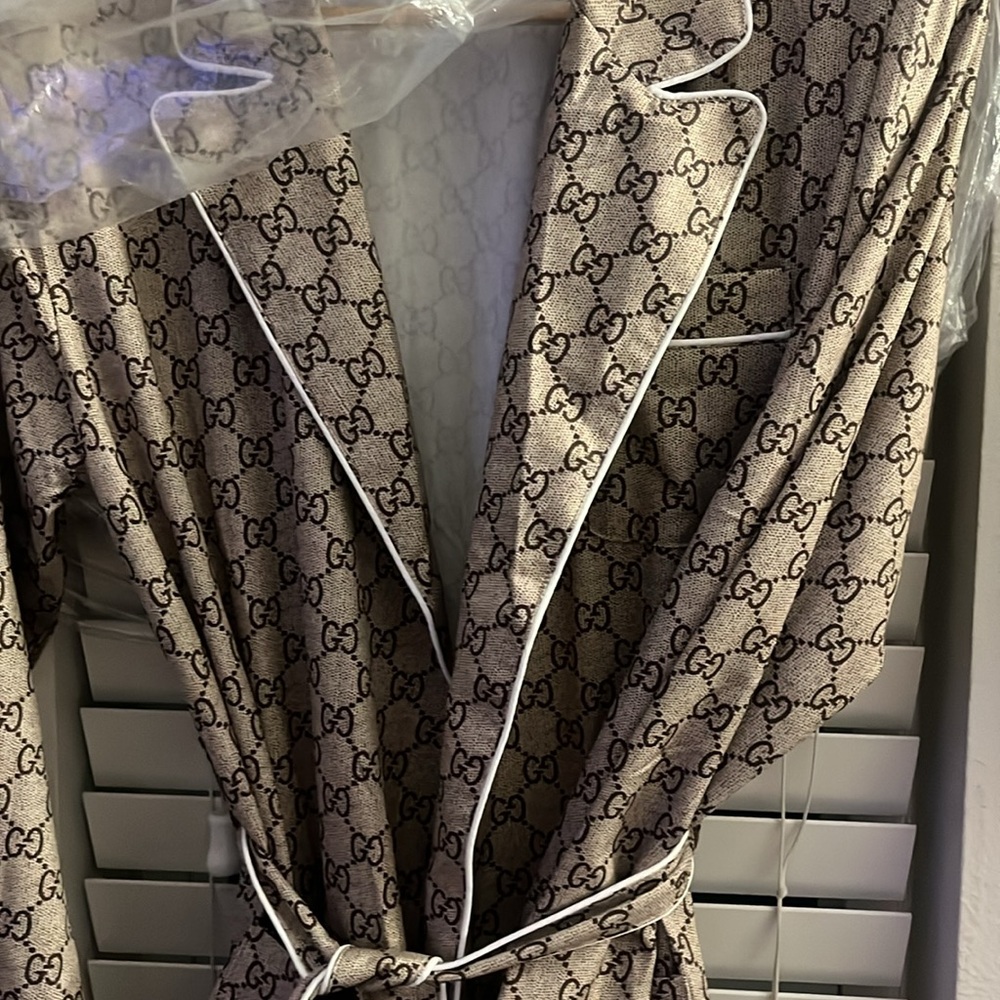 Gucci Robe Size XL - Picture 3 of 5